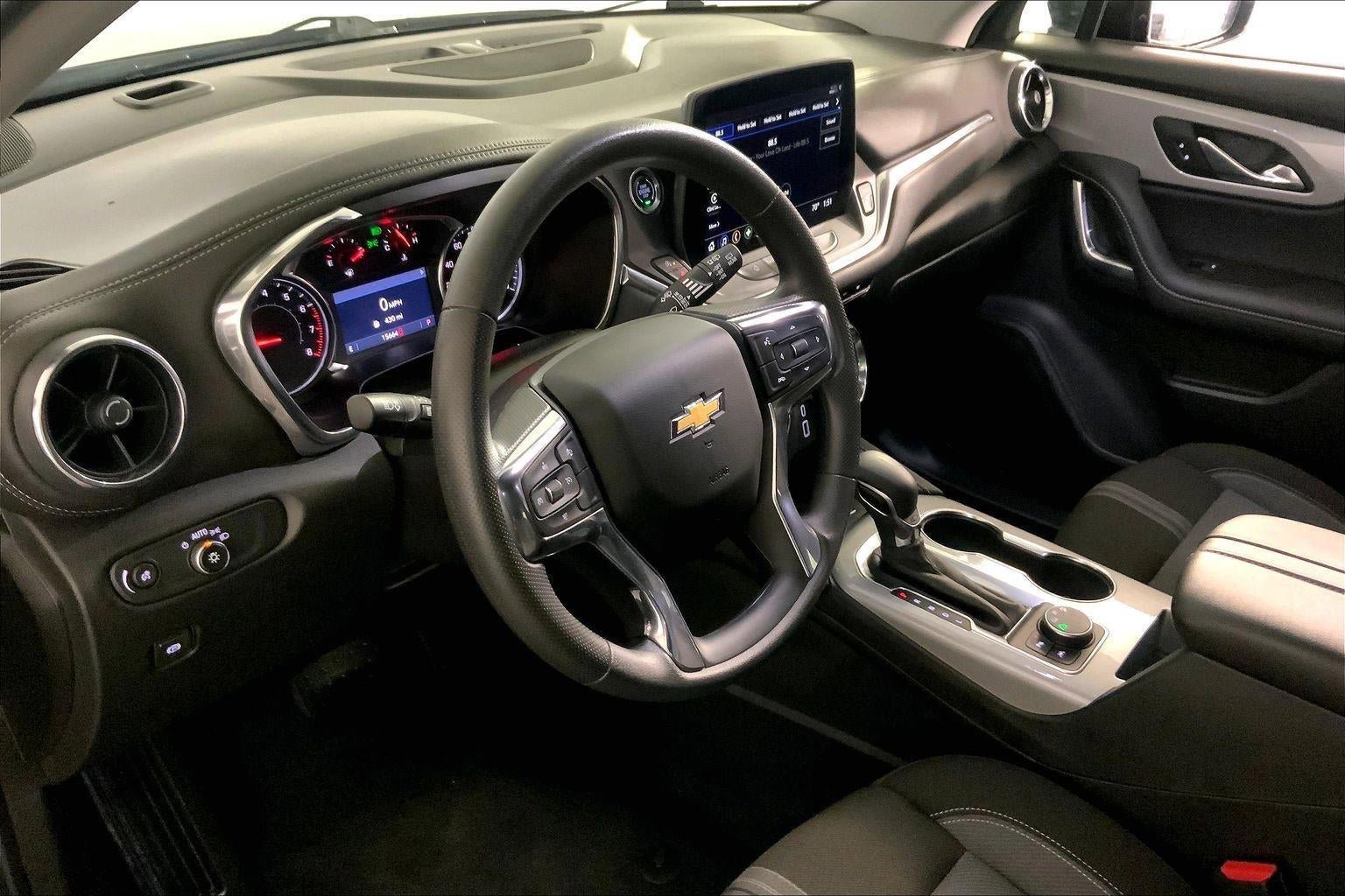 Used 2025 Chevrolet Blazer LT w/ Convenience Package AWD/4WD image 14