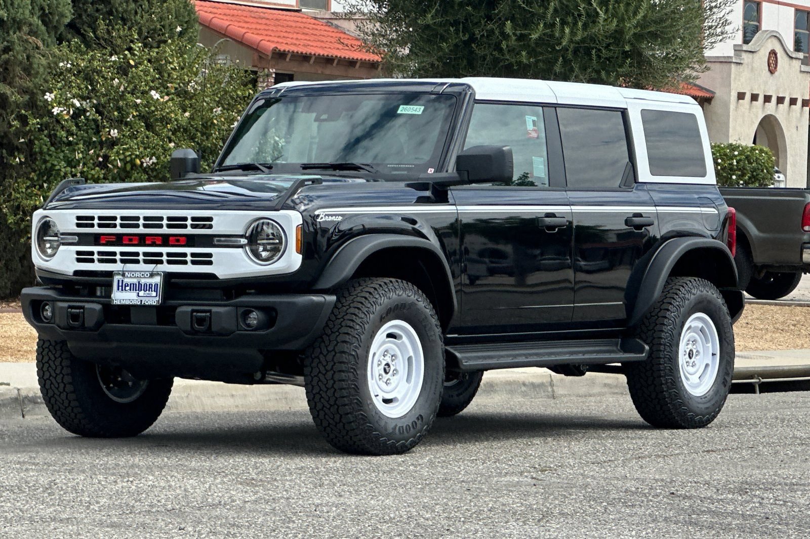New 2026 Ford Bronco Heritage Edition AWD/4WD image 8