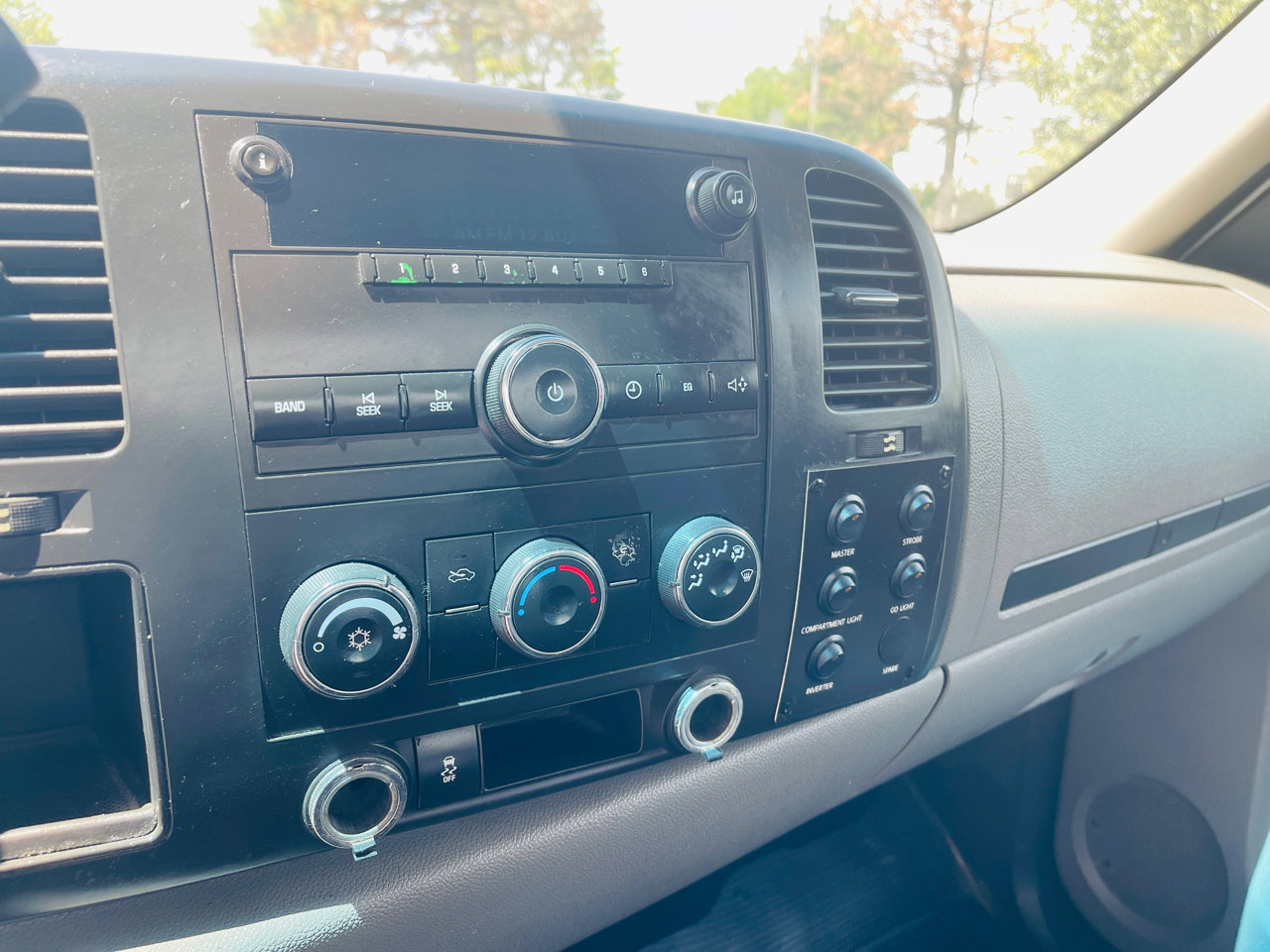 Used 2012 Chevrolet Silverado 2500 W/T image 18