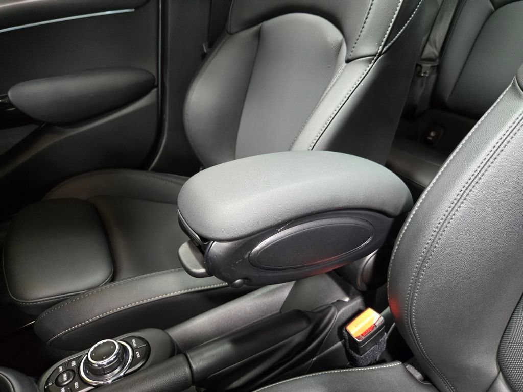 Used 2023 MINI Cooper S image 29