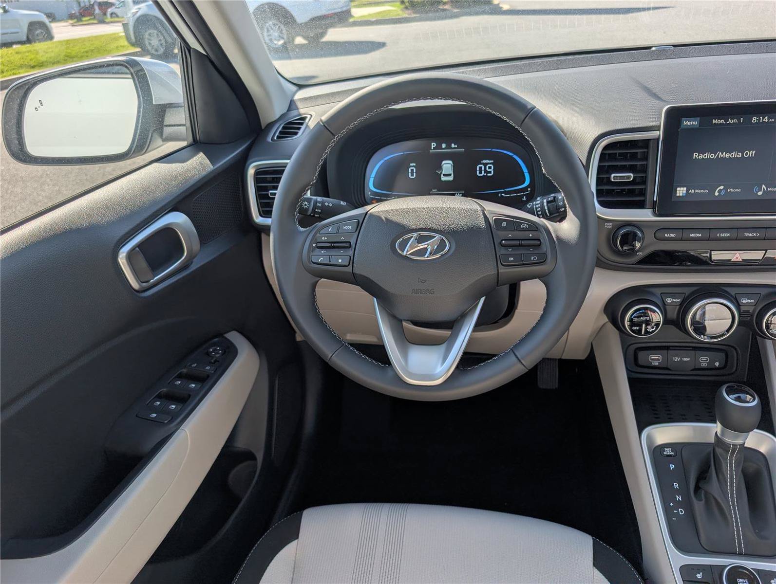New 2026 Hyundai Venue SEL FWD image 13