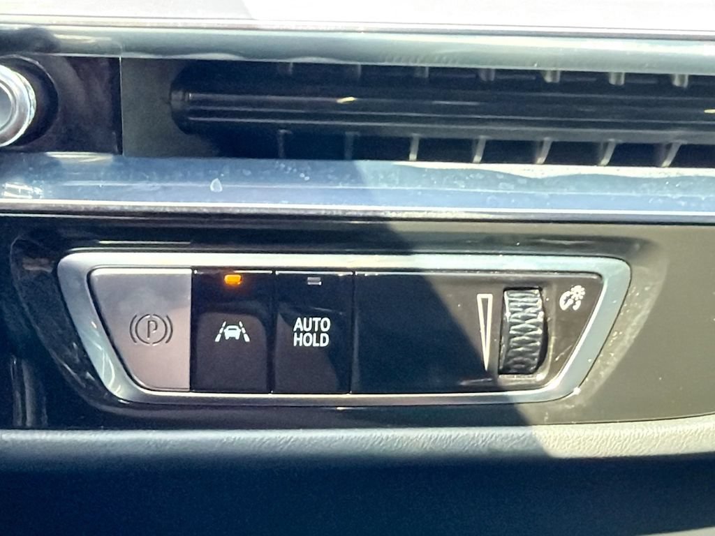 Certified 2023 Cadillac Lyriq 2WD image 36