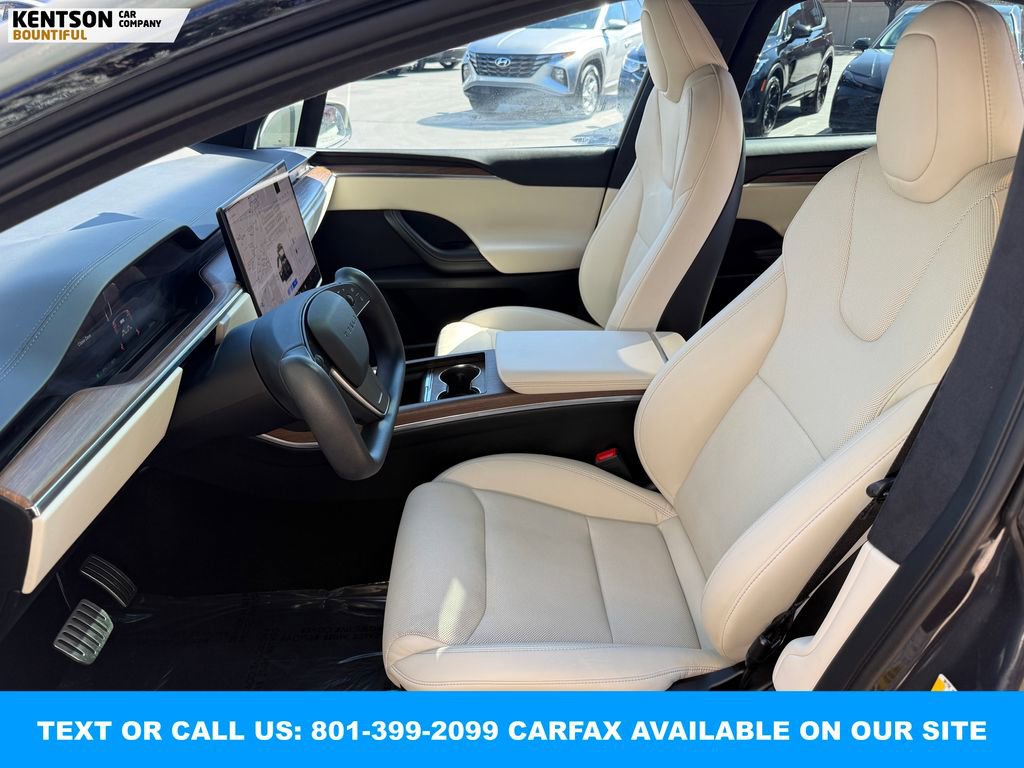 Used 2023 Tesla Model X image 29