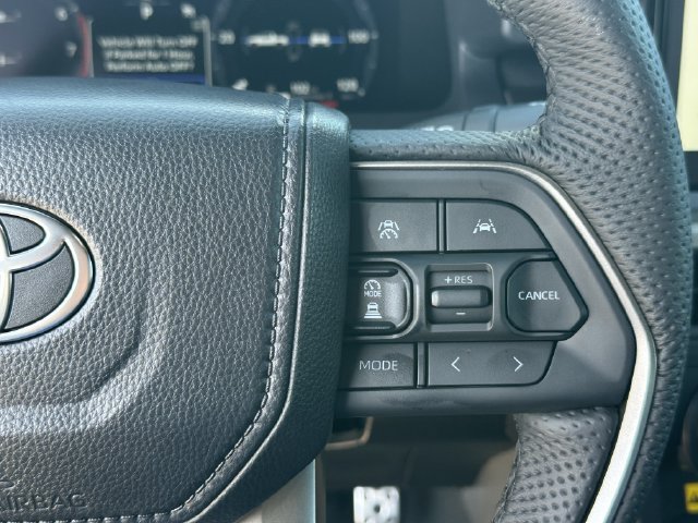 Used 2026 Toyota Tacoma TRD Sport w/ TRD Sport Upgrade Package RWD image 7
