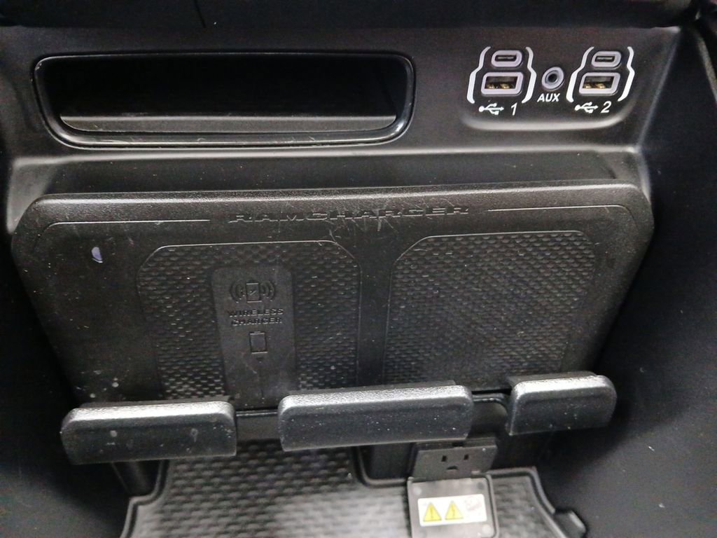 Used 2023 RAM 1500 Limited AWD/4WD image 6
