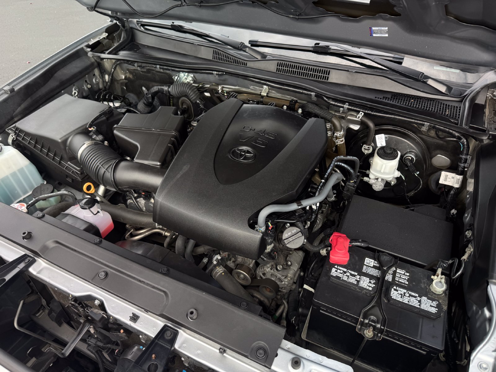 Used 2021 Toyota Tacoma TRD Sport AWD/4WD image 30