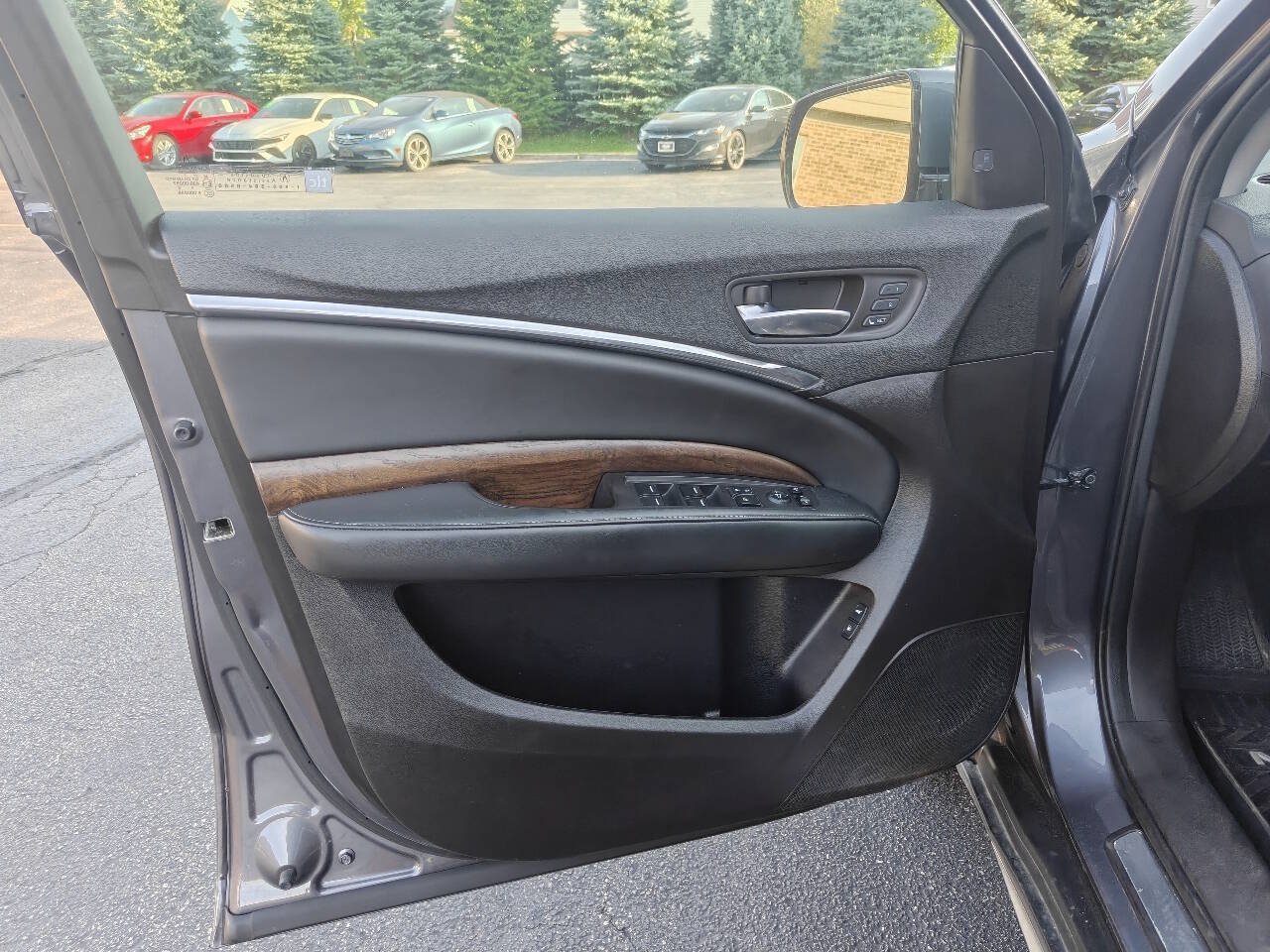 Used 2018 Acura MDX w/ Advance Package AWD/4WD image 8