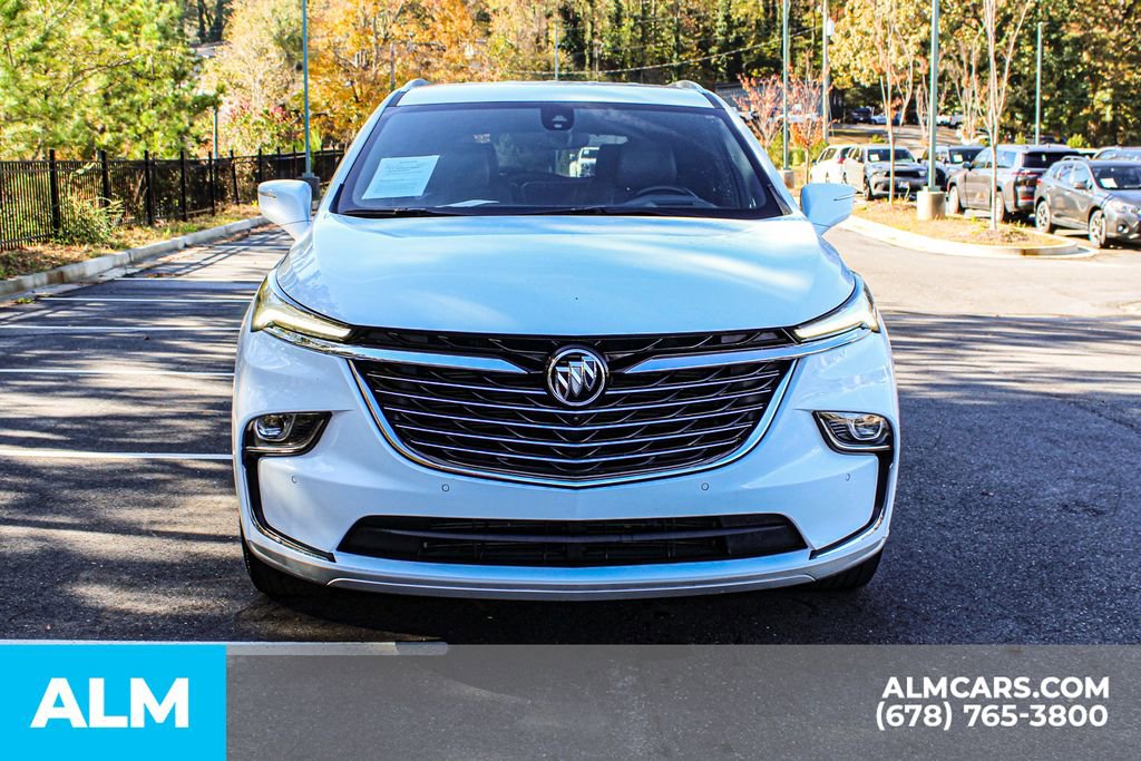Used 2024 Buick Enclave Premium image 10