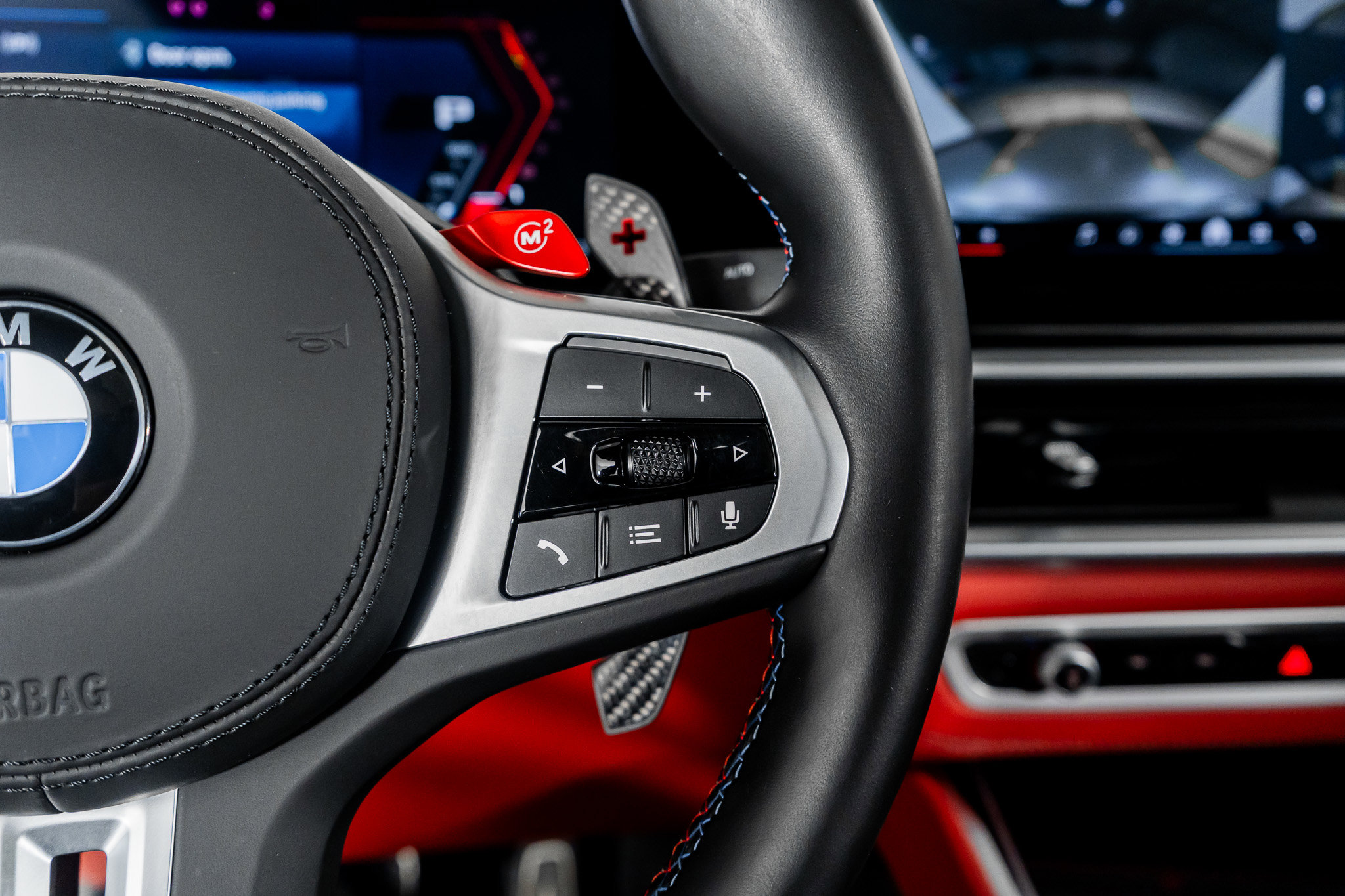 Used 2025 BMW X6 M Competition image 43