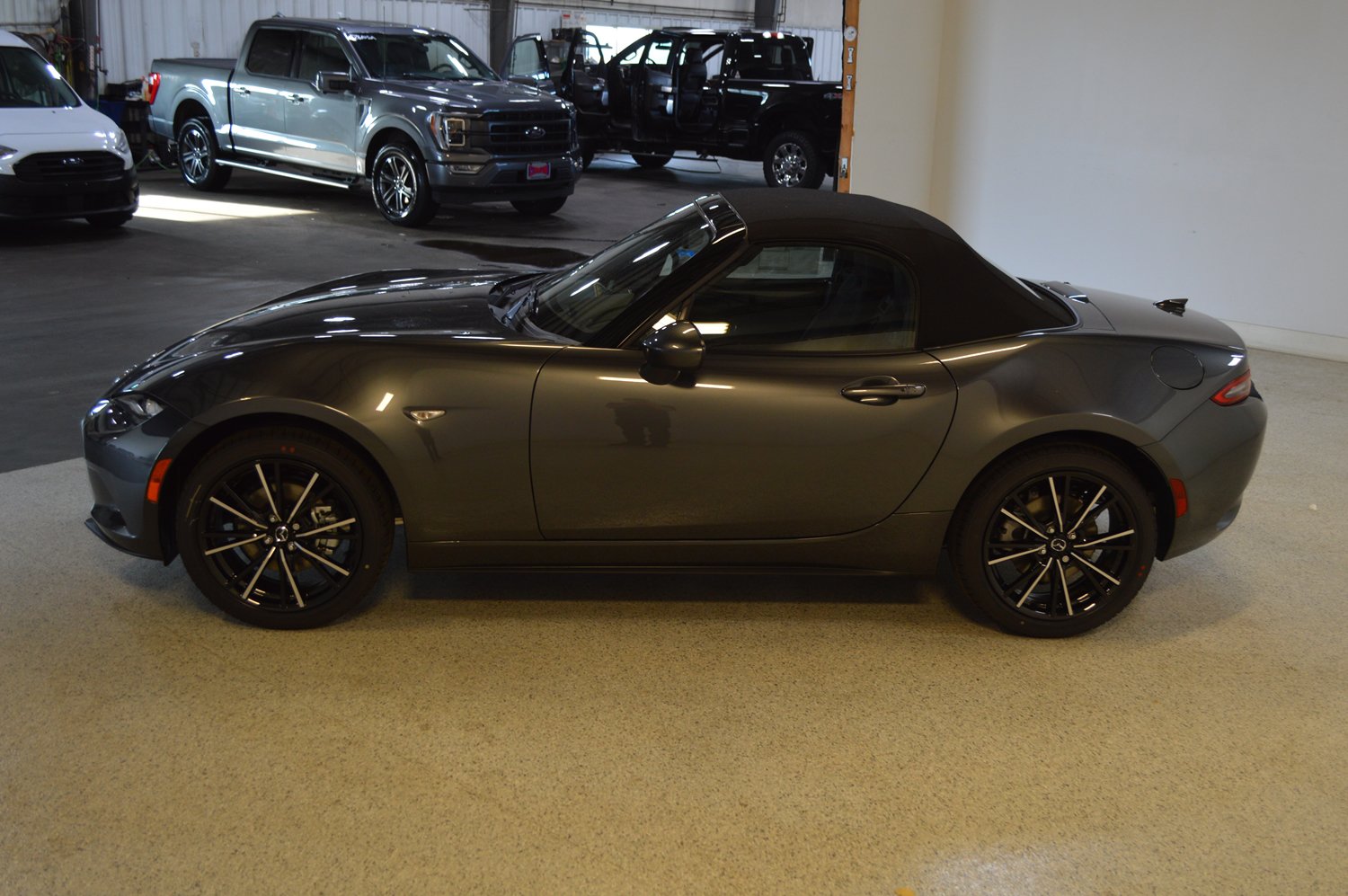 New 2026 MAZDA MX-5 Miata Grand Touring w/ Weather Package RWD image 6