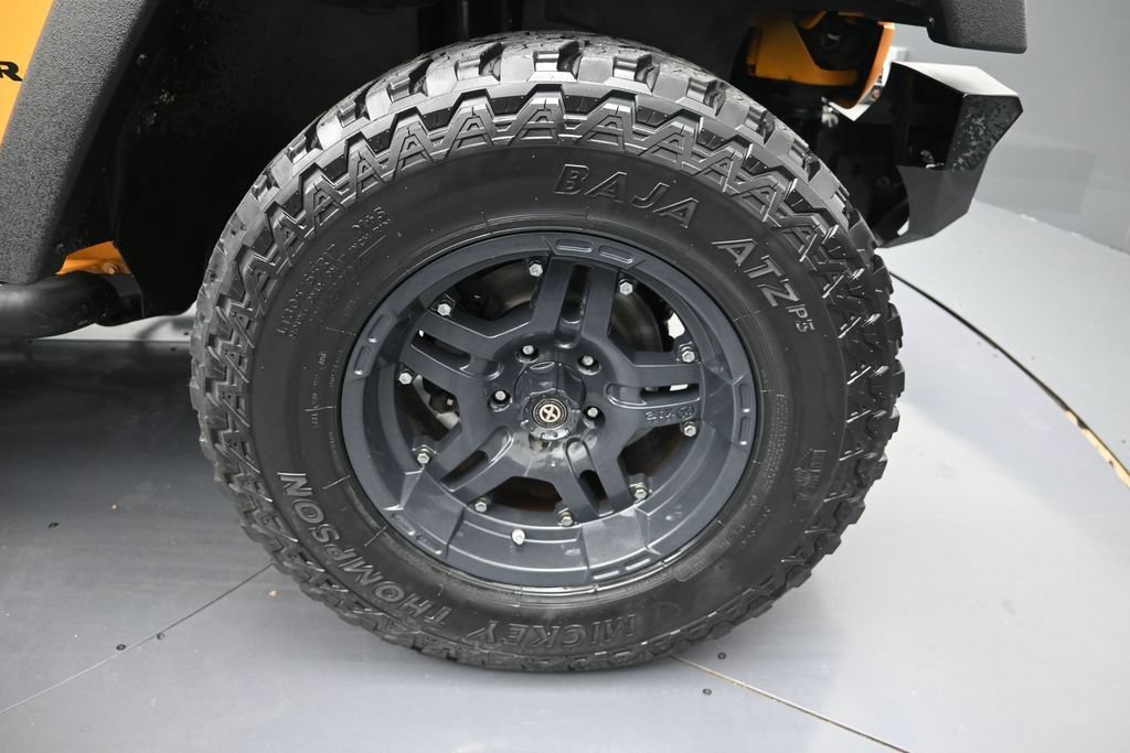 Used 2012 Jeep Wrangler Unlimited Sport AWD/4WD image 9