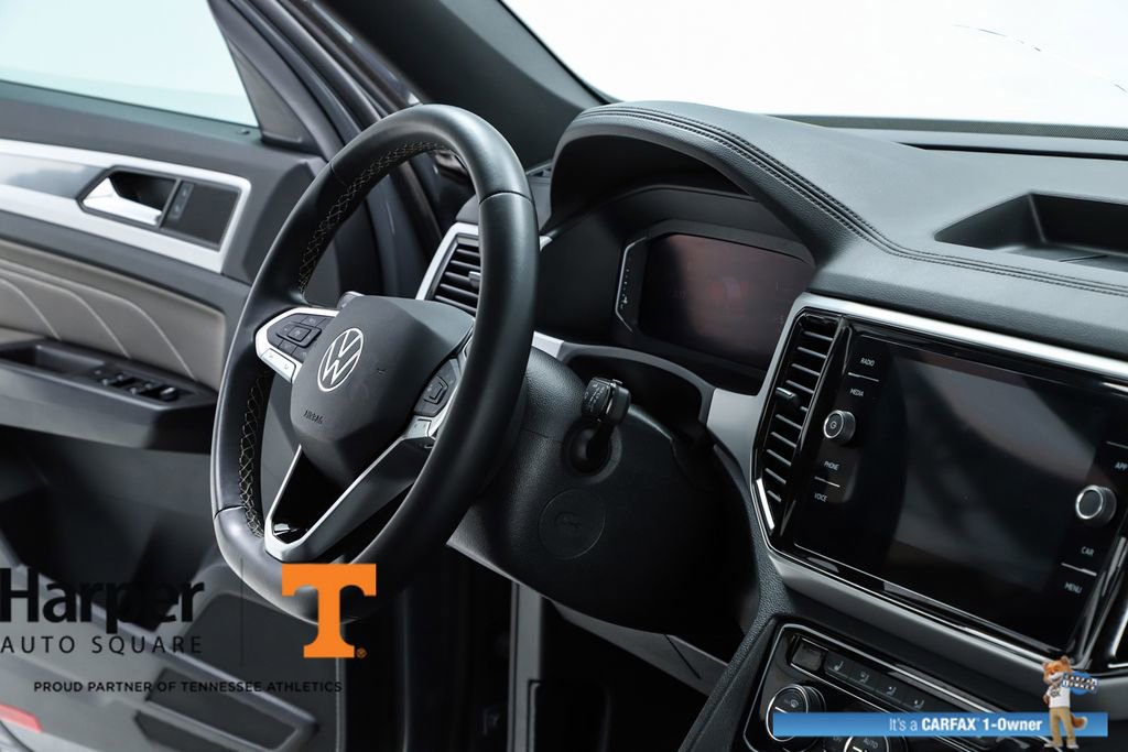 Used 2023 Volkswagen Atlas Cross Sport SEL image 35