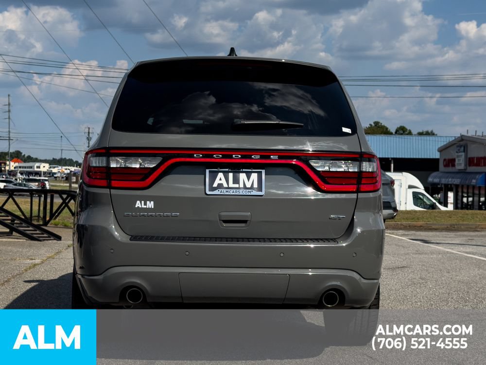 Used 2025 Dodge Durango GT RWD image 15