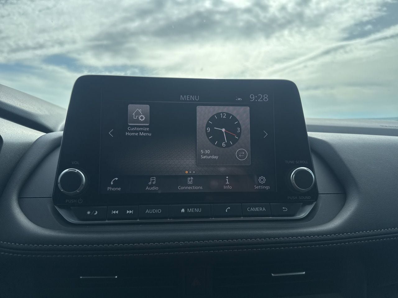 Certified 2024 Nissan Rogue SV FWD image 42