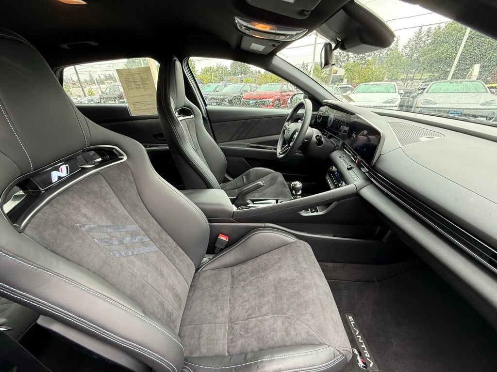 Certified 2025 Hyundai Elantra N FWD image 19