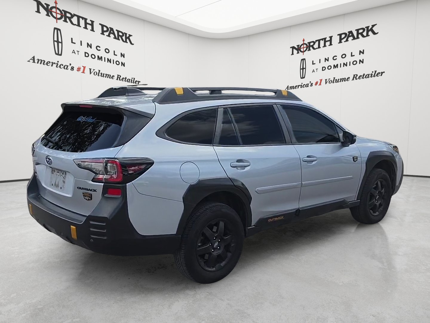 Used 2023 Subaru Outback Wilderness AWD/4WD image 5