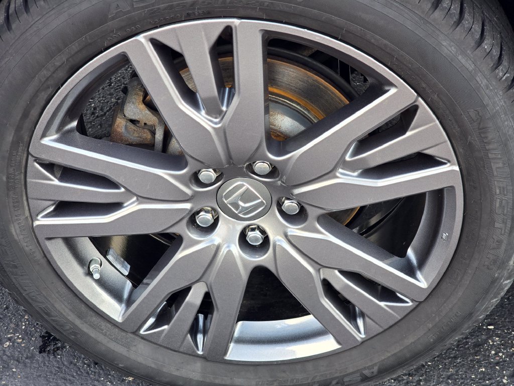 Used 2022 Honda Pilot Sport image 4