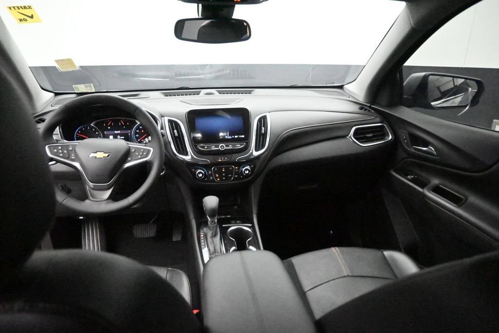 Used 2023 Chevrolet Equinox Premier FWD image 14