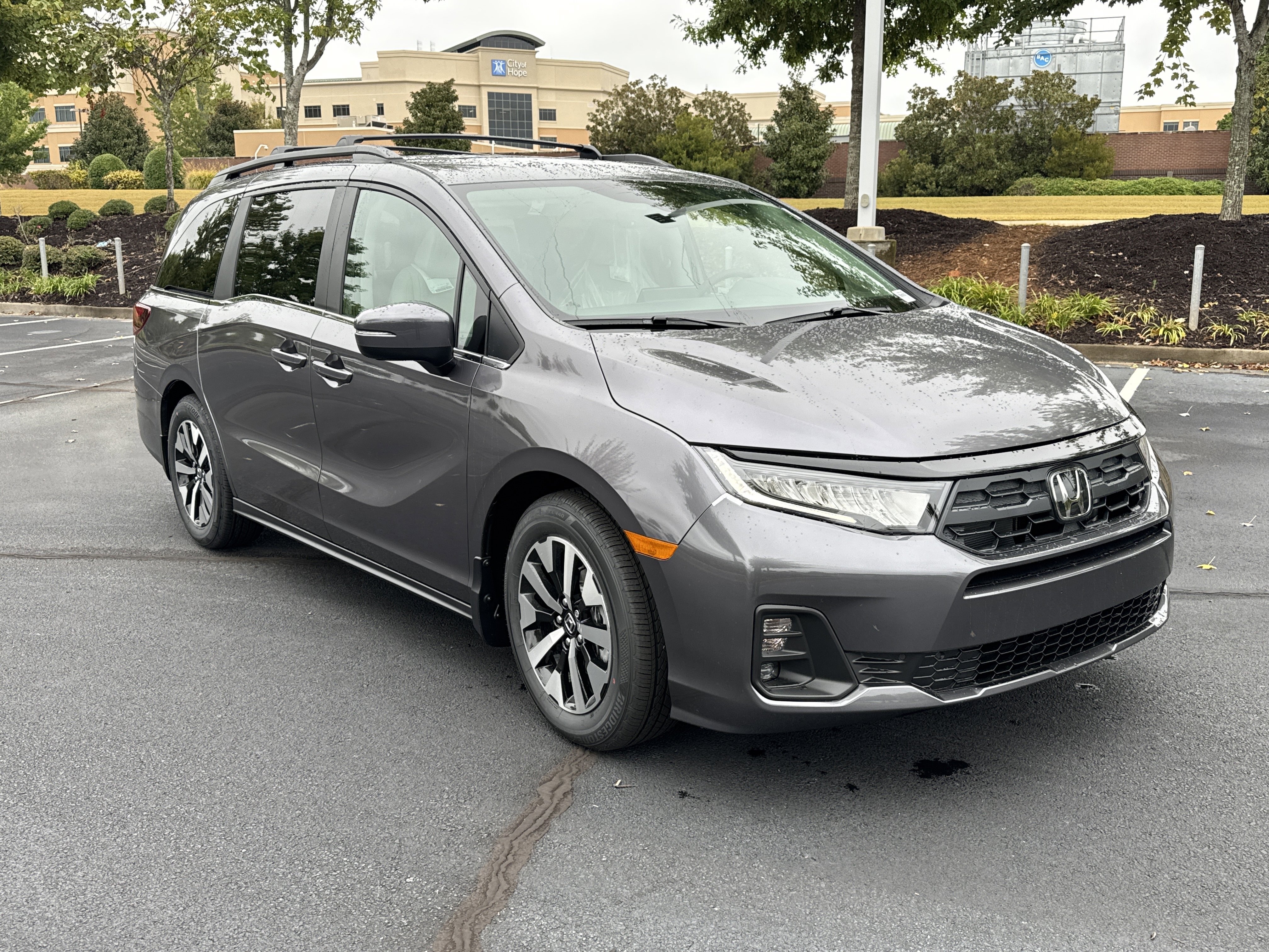 New 2026 Honda Odyssey EX-L image 2