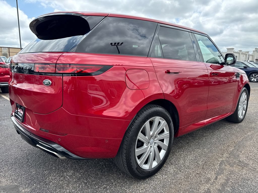 Used 2023 Land Rover Range Rover Sport SE Dynamic AWD/4WD image 4