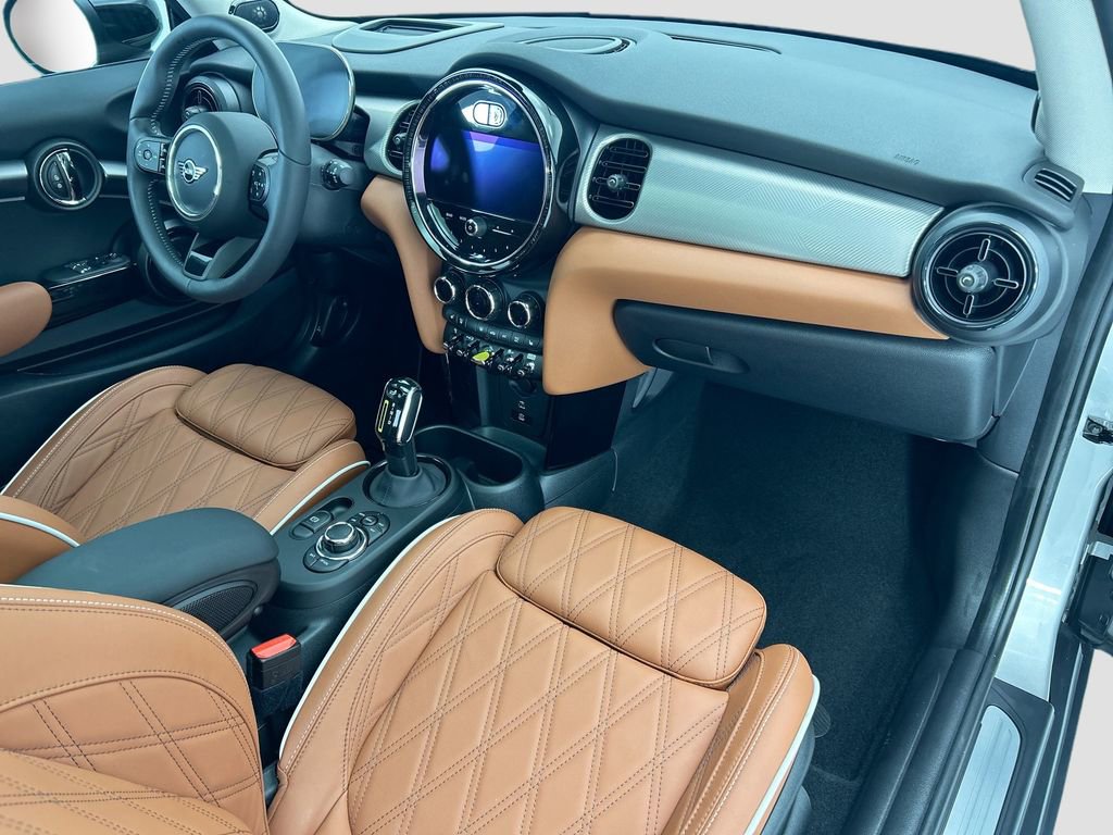 Certified 2024 MINI Cooper SE image 20