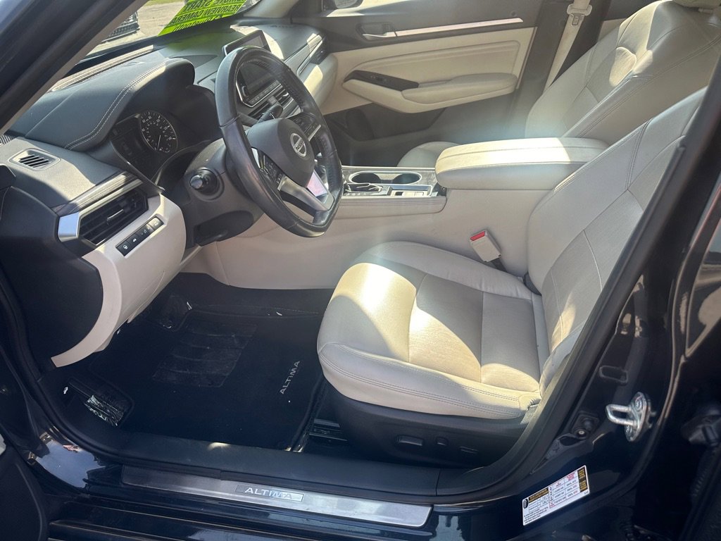Used 2022 Nissan Altima 2.5 SL image 11