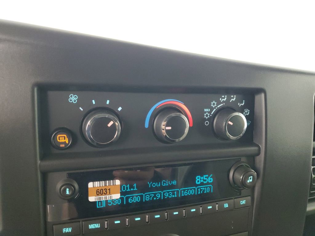 New 2026 Chevrolet Express 2500 w/ Driver Convenience Package image 20