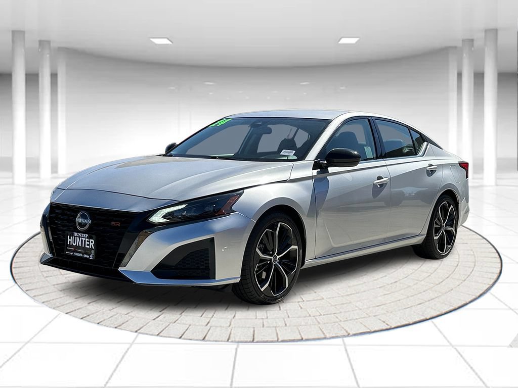 Used 2024 Nissan Altima 2.5 SR FWD video 1