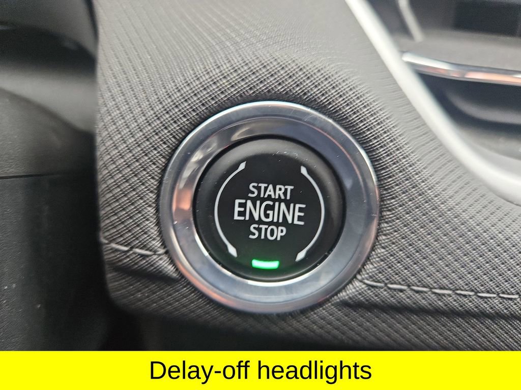 Used 2025 Chevrolet TrailBlazer LT AWD/4WD image 38