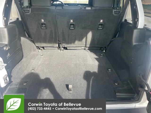 Used 2018 Jeep Wrangler Unlimited Sahara w/ LED Lighting Group image 29