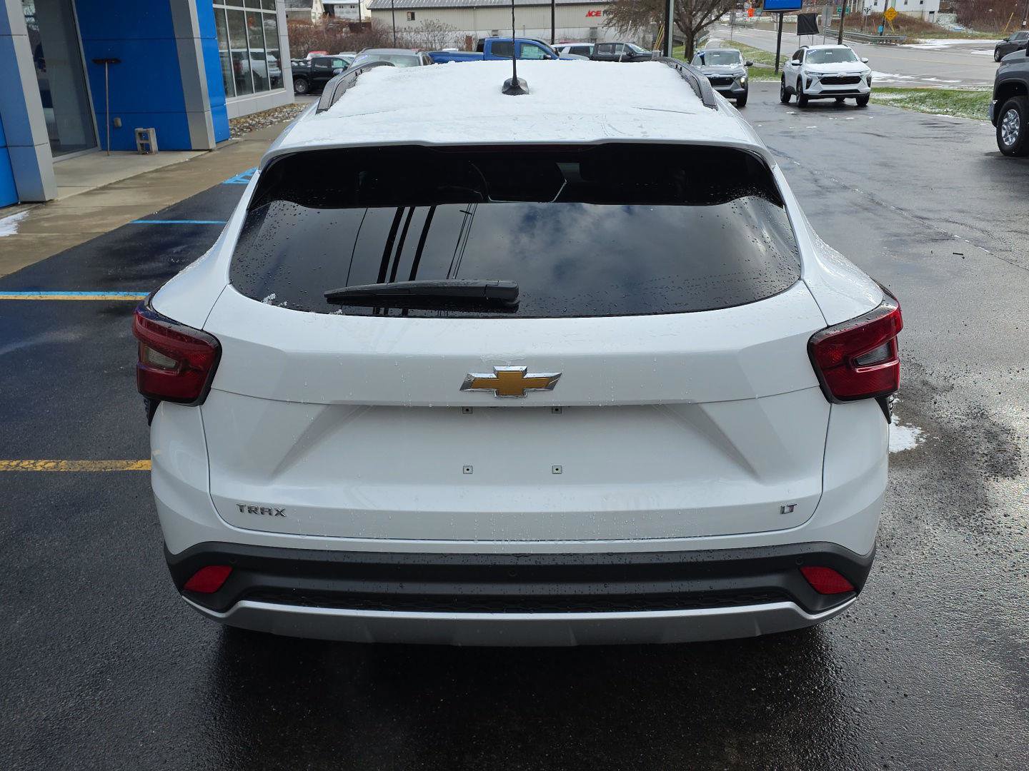 New 2025 Chevrolet Trax LT w/ Driver Confidence Package image 7