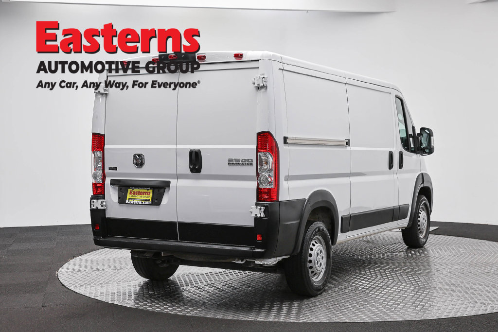 Used 2025 RAM ProMaster 2500 w/ Convenience Group FWD image 6
