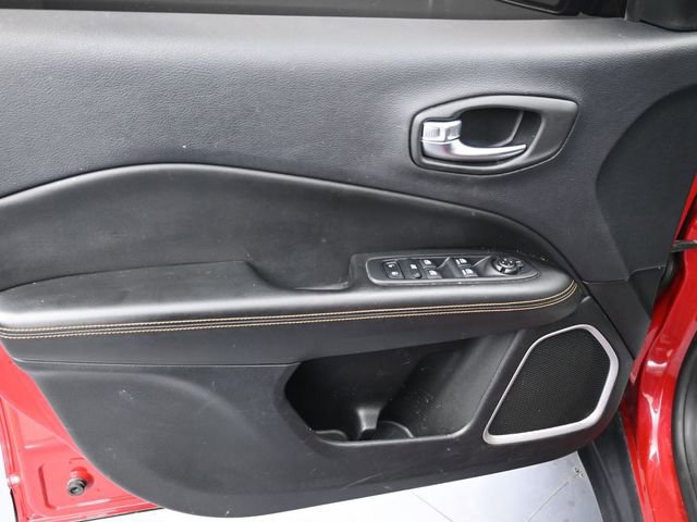 Used 2018 Jeep Compass Limited w/ Navigation Group image 27