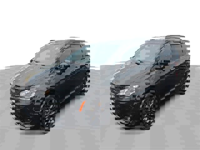 Used 2020 Chrysler Pacifica Touring-L Plus w/ S Appearance Package