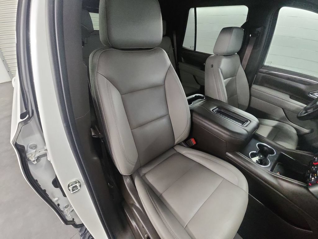 Certified 2023 Chevrolet Tahoe Z71 w/ Luxury Package AWD/4WD image 29