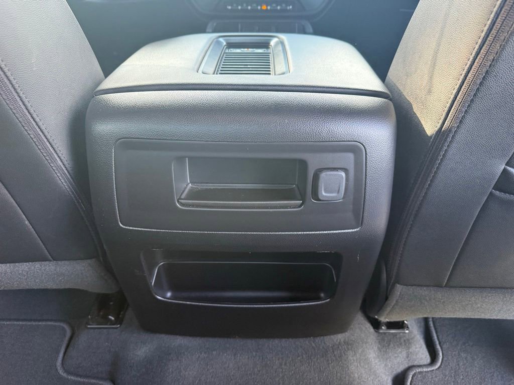 Used 2018 GMC Sierra 1500 SLT AWD/4WD image 16
