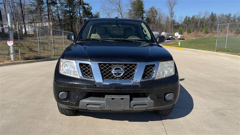 Used 2013 Nissan Frontier SV image 8