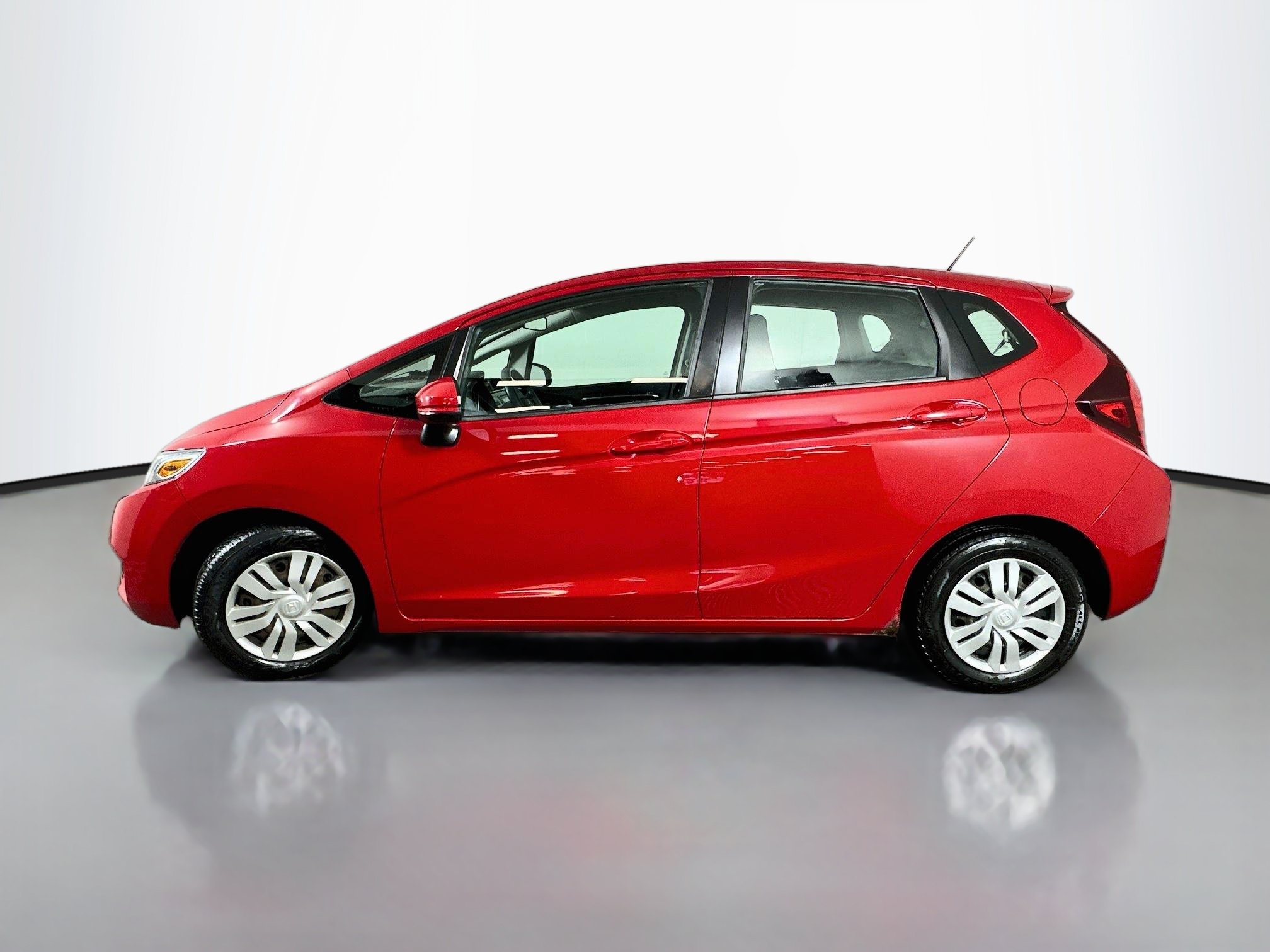Used 2015 Honda Fit LX image 4