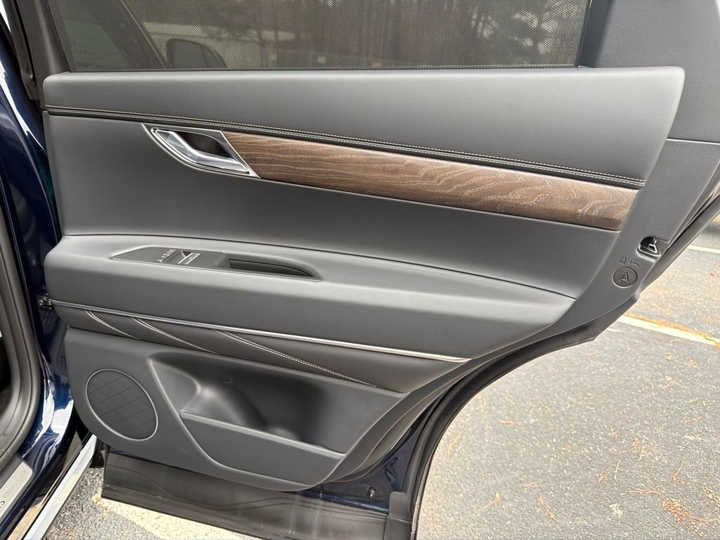 New 2026 Genesis GV80 2.5T Select AWD/4WD image 16