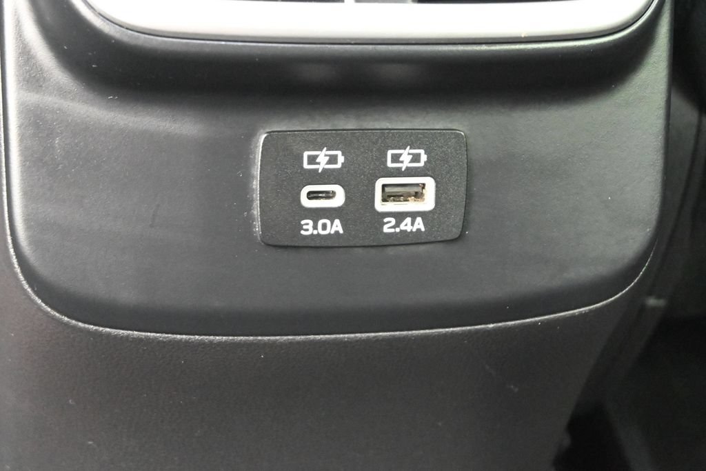 Used 2023 Subaru Outback Onyx Edition AWD/4WD image 16