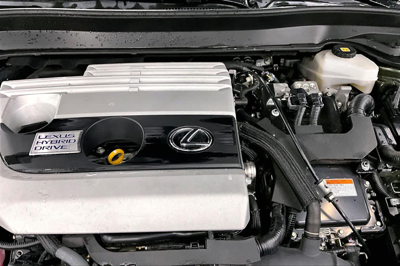 Used 2019 Lexus UX 250h w/ Premium Package AWD/4WD image 31