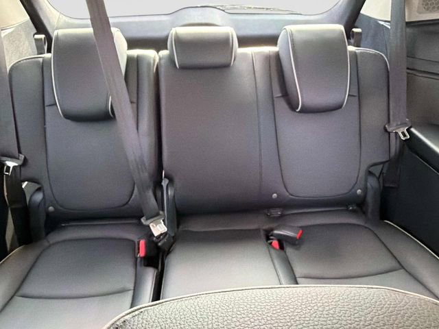 Used 2025 Honda Odyssey Elite image 17