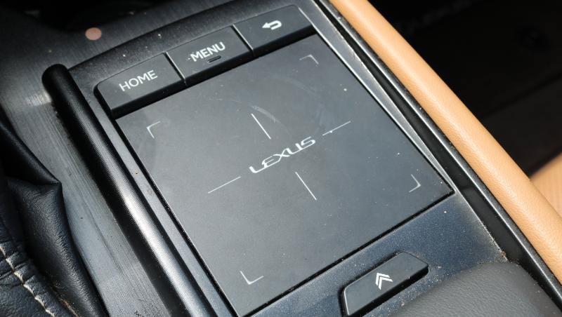 Used 2020 Lexus ES 350 w/ Accessory Package 2 FWD image 13
