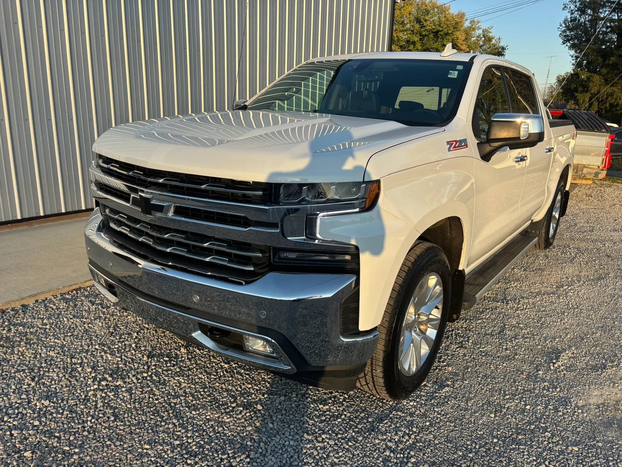Used 2021 Chevrolet Silverado 1500 LTZ AWD/4WD image 15