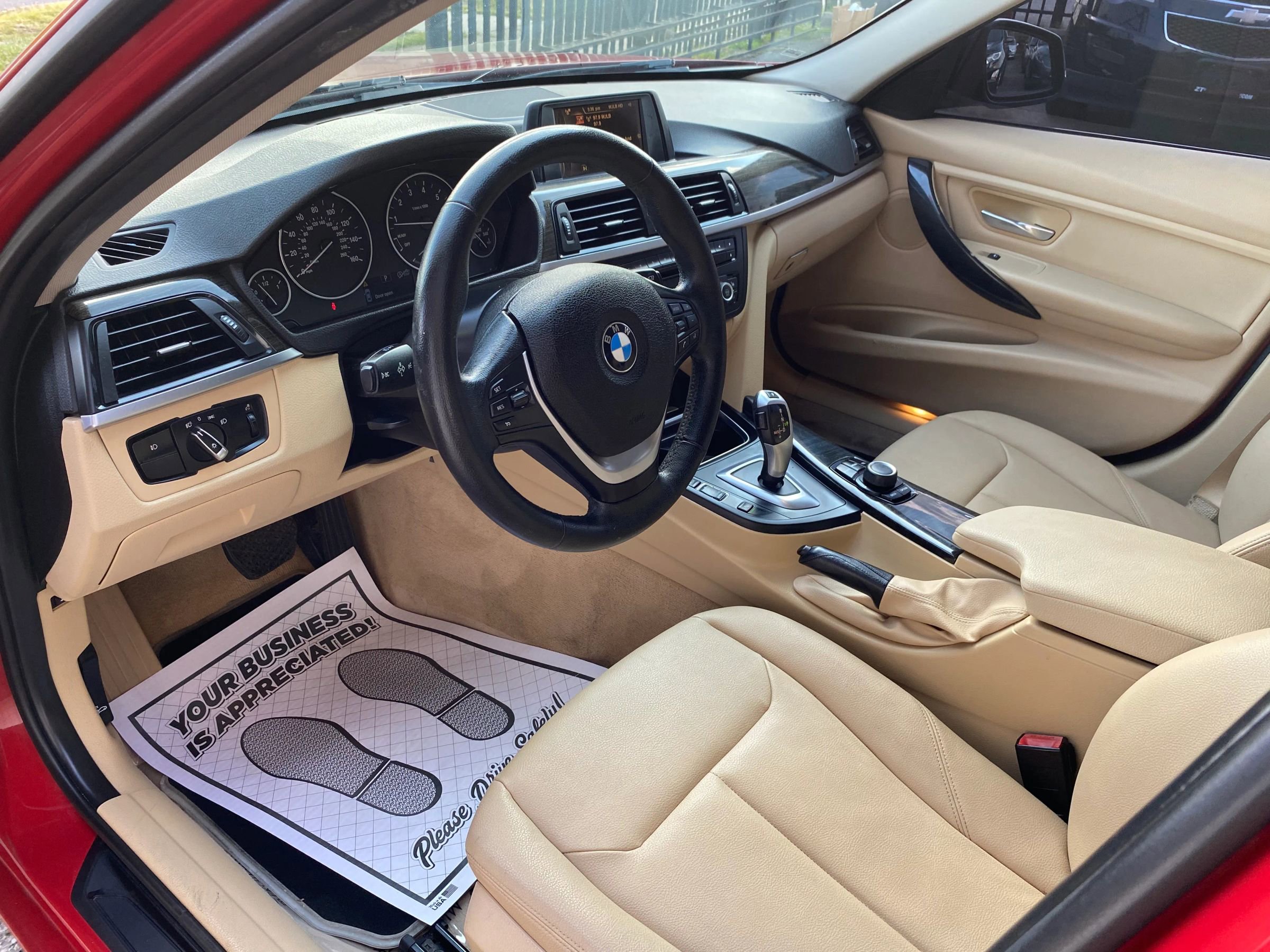 Used 2015 BMW 328i Sedan image 3