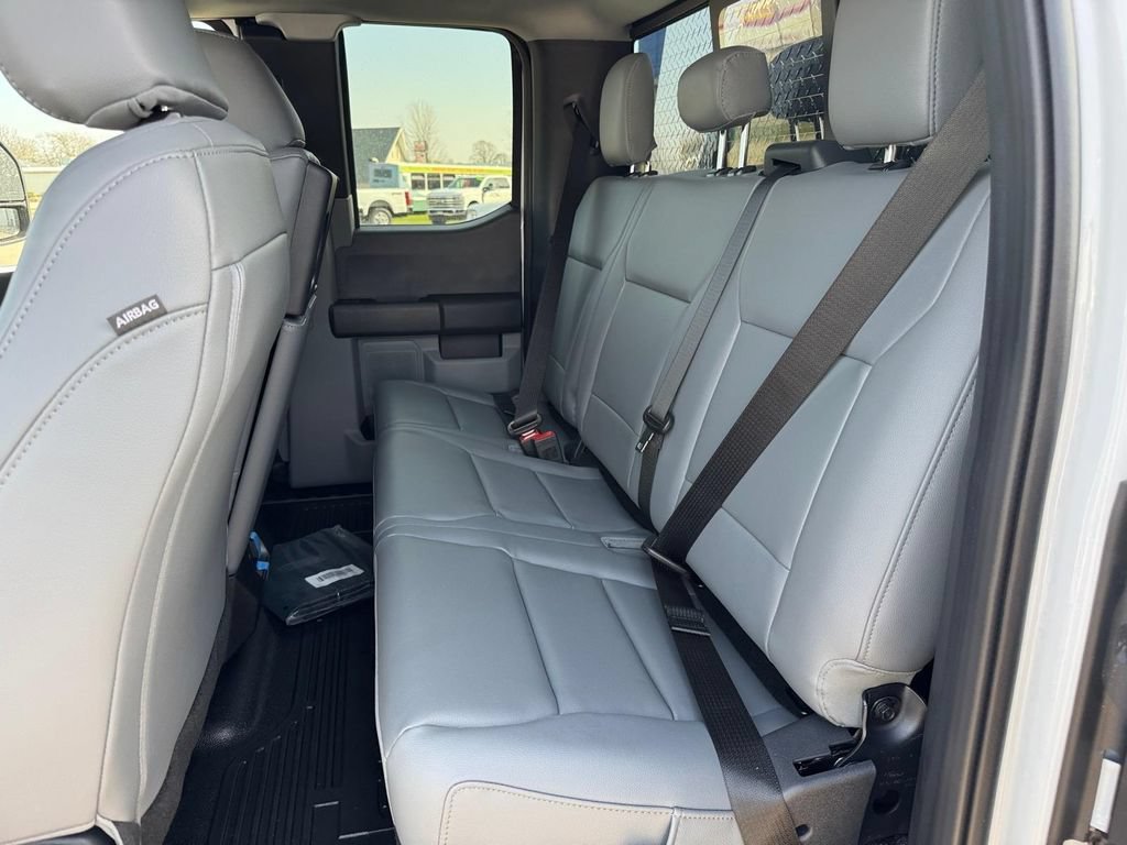 New 2026 Ford F550 4x4 Supercab Super Duty image 12