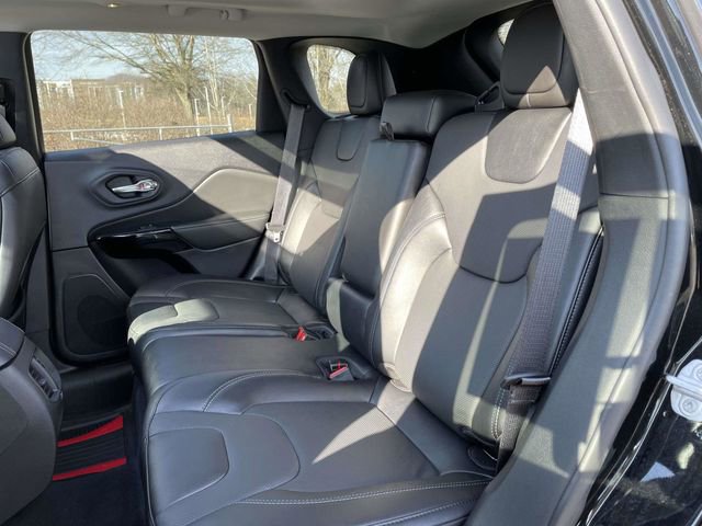 Used 2023 Jeep Cherokee Altitude Lux w/ Lux Elite Package image 14