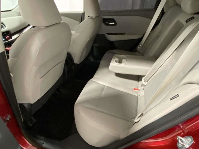 Used 2022 Nissan Rogue SV image 8