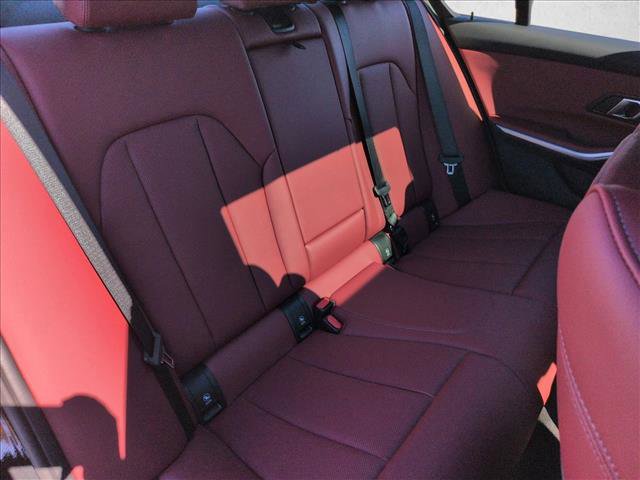 Used 2025 BMW 330i Sedan w/ Premium Package image 21