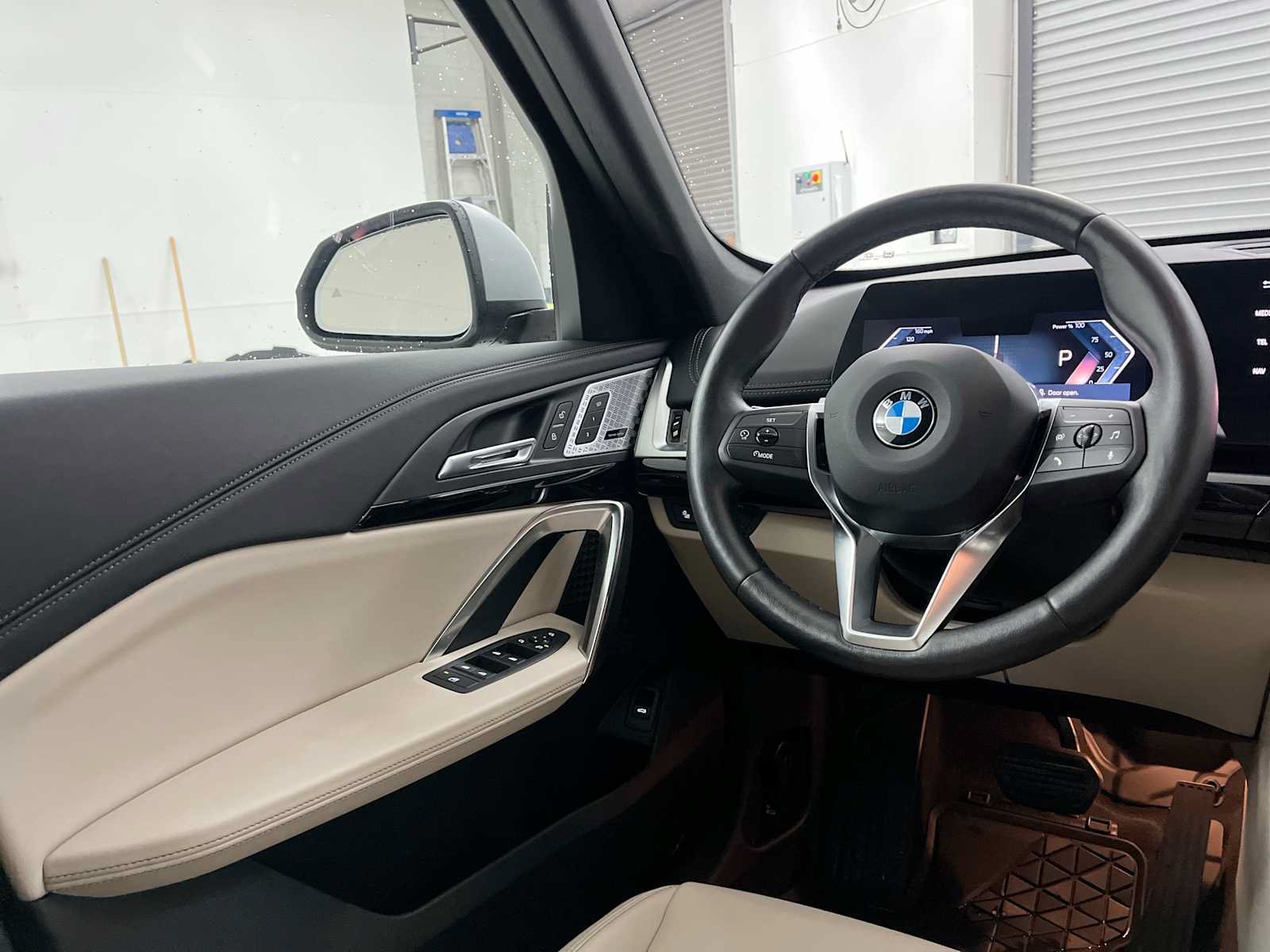 Used 2024 BMW X1 xDrive28i w/ Convenience Package AWD/4WD image 15